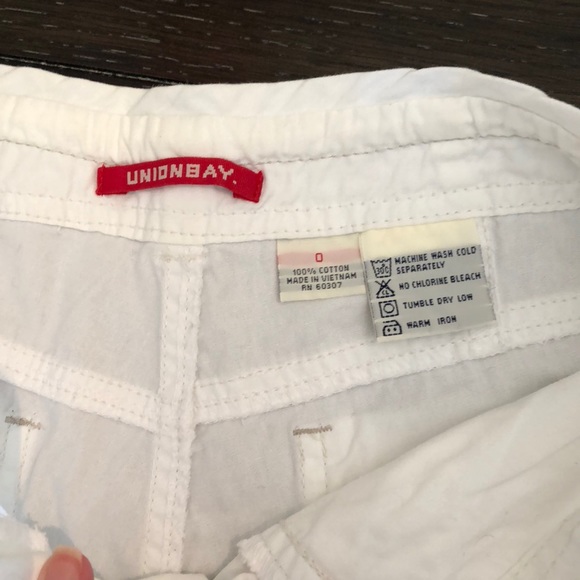 3 pairs of shorts - Picture 5 of 8